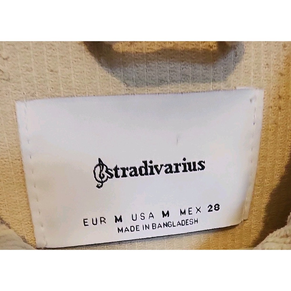 Stradivarius Cropped Corderoy Shacket Snap Branded Button Front Pockets Size M - Picture 3 of 7